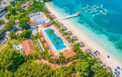 Euphoria at Paradisiac Beach Club