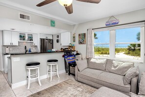 Älytelevisio, kirjoja, musiikkikirjasto