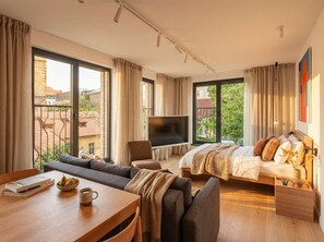 2 soverom, strykejern/-brett, reiseseng for barn og wi-fi