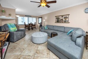 スマートテレビ、書庫