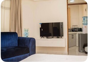 Living area - Nyakobura Apartments
Opal. (Kisumu)