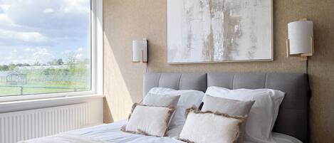 1 chambre, bureau, accĂšs au Wi-Fi (inclus), literie fournie