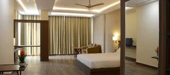 HOTEL PUJA RESIDENCY