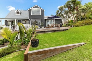 Exterior - Palm Beach Escape - Our Island (Waiheke Island)