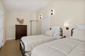 4 quartos, escrivaninha, Wi-Fi de cortesia, roupa de cama