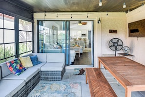 House (3 Bedrooms) | Front of property