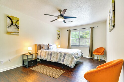 Condo 5 Mi to Midtown & UNC Greensboro