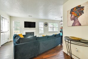 Apartment (2 Bedrooms) | Bahagian dalam