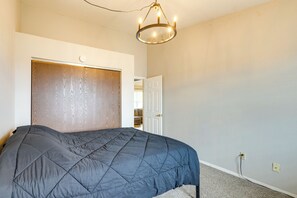 House (2 Bedrooms) | Interior - 12 Mi to St Louis: Pet-friendly Metro East Home (Granite City)