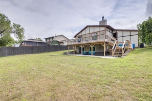 House (2 Bedrooms) | Interior - Lakefront Family Home 13 Mi From Gateway Arch! (Granite City)