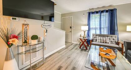 < 2 Mi to ECU & Medical District: Retreat w/ Patio