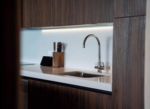 Fridge, microwave, stovetop, coffee/tea maker