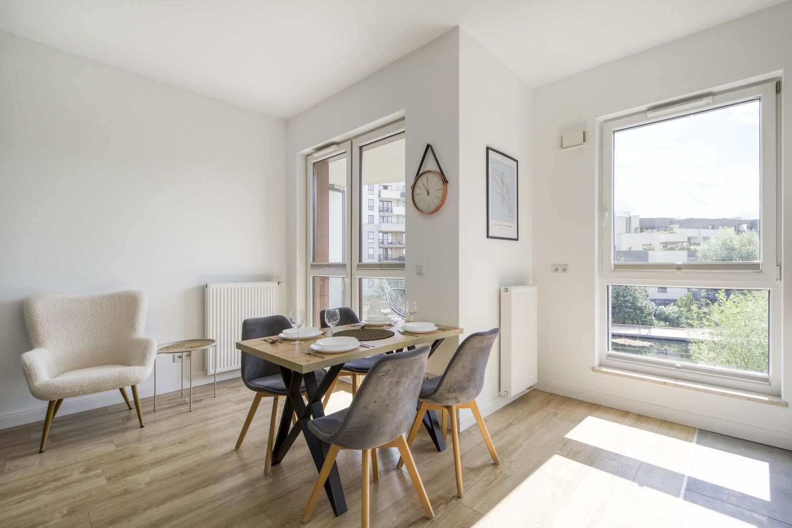 デラックス アパートメント バルコニー ガーデンビュー | ダイニングルーム