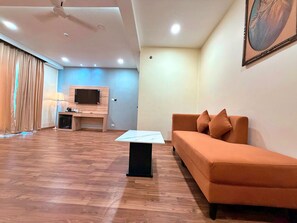 开间套房 | 免费 WiFi