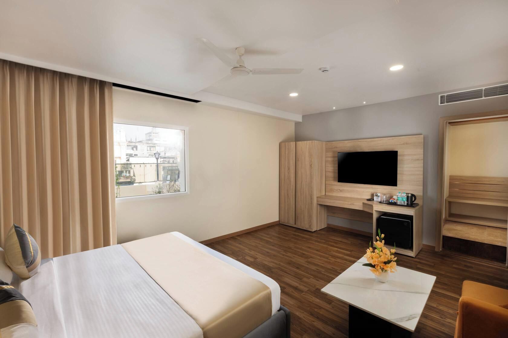 Deluxe Double Room | Free WiFi