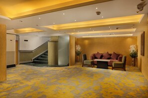 Reception -  asar Capoors Hotel Hazratganj by Orion Hotels (Lucknow)