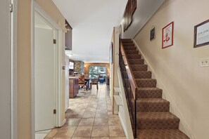 Appart'hôtel, 3 chambres | Intérieur