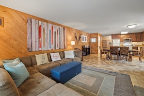 Appart'hôtel, 3 chambres | Coin séjour