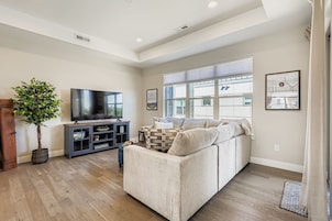 House, 2 Bedrooms | Living area | Smart TV