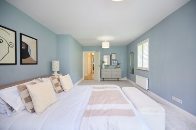 The Lindens Garden Retreat