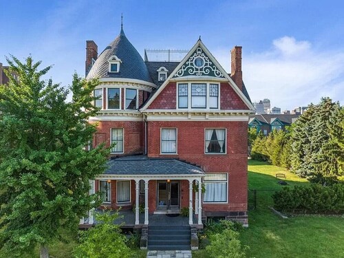 DC Whitney Mansion + Carriage House