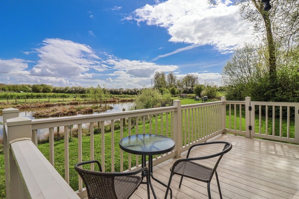 Cottage | Property grounds
