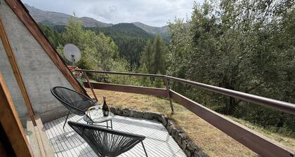 Studio 'Ma Chérie-Lumière' with Mountain View and Balcony