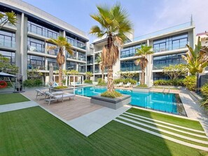 Pool - Vibrant Studio l Peaceful Retreat l Heart of JVC (Jumeirah Village Circle)