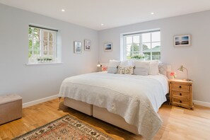 1 chambre, bureau, fer et planche à repasser, Wi-Fi gratuit