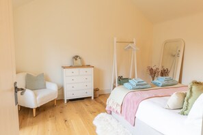1 Schlafzimmer, Schreibtisch, Bügeleisen/Bügelbrett, kostenloses WLAN