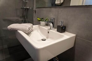 Deluxe-Doppelzimmer | Badezimmer