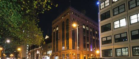 숙박 시설 정면