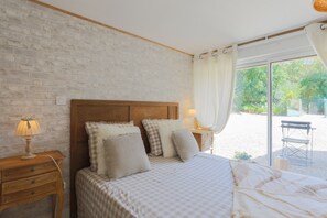 5 Schlafzimmer, Bügeleisen/Bügelbrett, WLAN, Bettwäsche