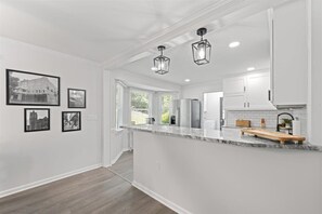 Microwave, oven, stovetop, dishwasher -
Experience Serenity on Broadway Lake in this beautiful 3 bedroom home (Anderson)