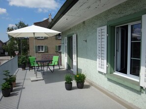 Classic Apartment, 3 Bedrooms | Terrace/patio