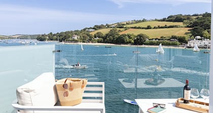 Salcombe Waterfront Luxury - The Watch House