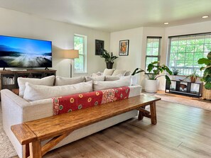 Smart TV, books