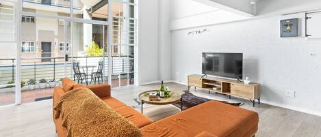 Apartment (1 Bedroom) | Interior