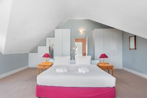 Interior - Summerville 20 (Cape Town)