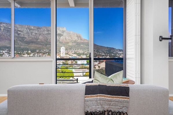 Apartment (0 Bedroom) | Interior