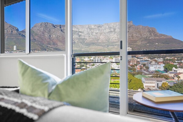 Apartment (0 Bedroom) | Interior