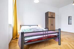 1 غرفة نوم وواي فاي وملاءات أسرّة