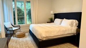 6 bedrooms, free WiFi, bed sheets