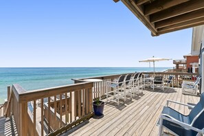 Property grounds - Dolphin House (New Smyrna Beach)