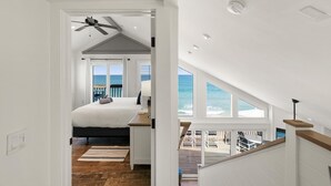 บ้านพัก, หลายเตียง (Dolphin House)