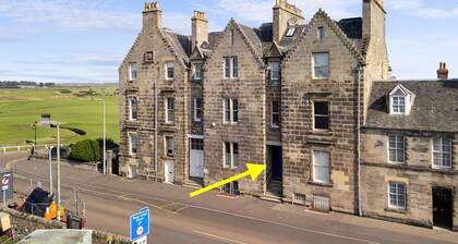 Stay on the 18th - Luxury St Andrews Apartment