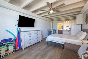 1 bedroom, iron/ironing board, free WiFi, bed sheets