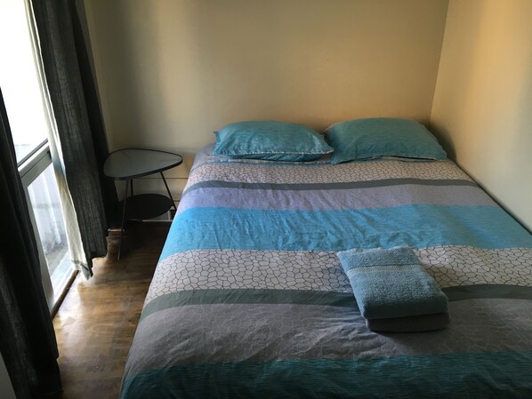 1 bedroom, internet, bed sheets