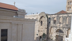 View from property - Room-charming Historic Center B&B in Spl (Split)