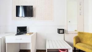 Living room - Room-charming Historic Center B&B in Spl (Split)